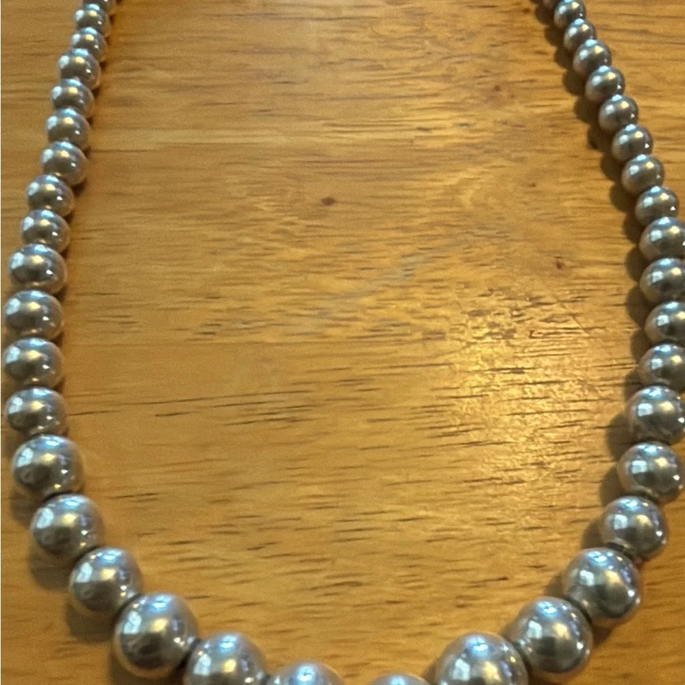 Tiffany & Co. Sterling Silver Graduated Bead Necklace - Picture 14 of 15